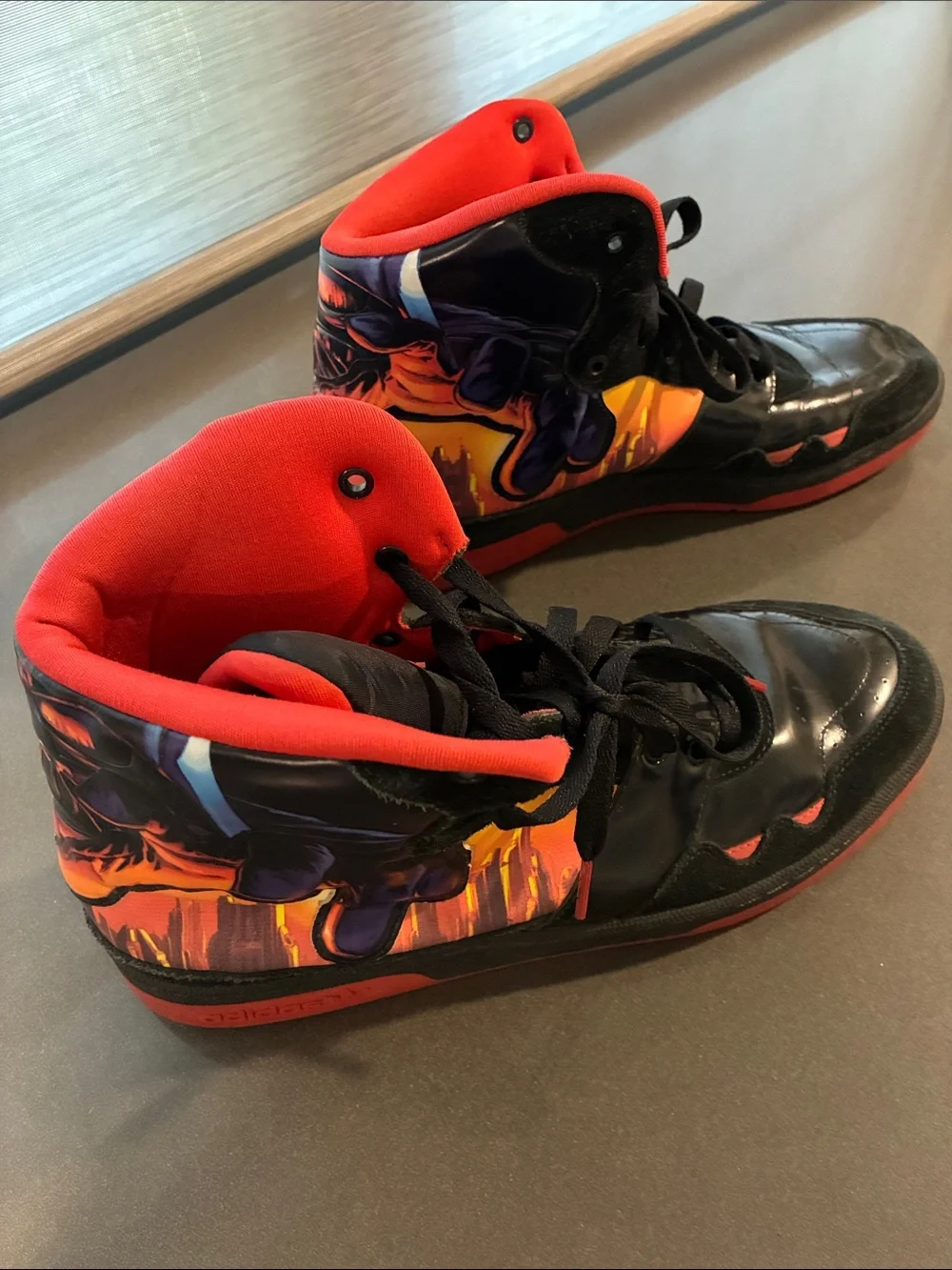adidas Skyline Star Wars Coruscant Men’s High-Top Sneakers Black,Red,Orange
